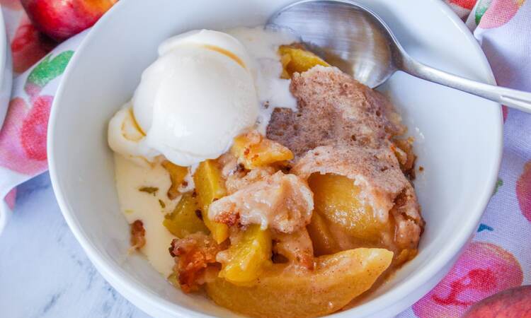 Peach Cobbler Dessert