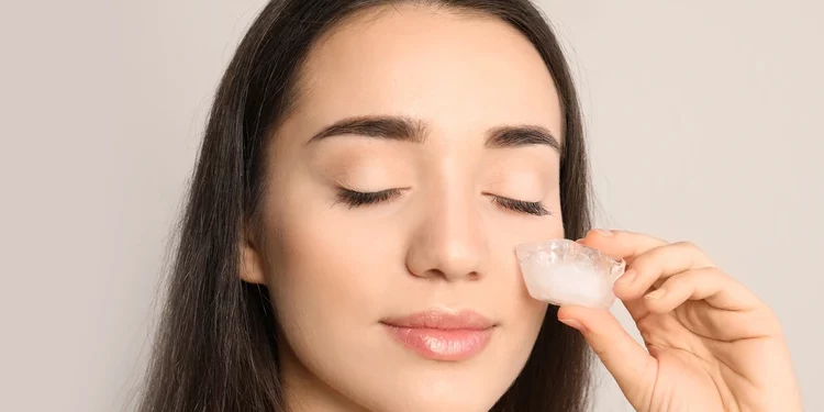 Wellhealthorganic.comamazing-beauty-tips-of-ice-cube-will-make-you-beautiful-and-young