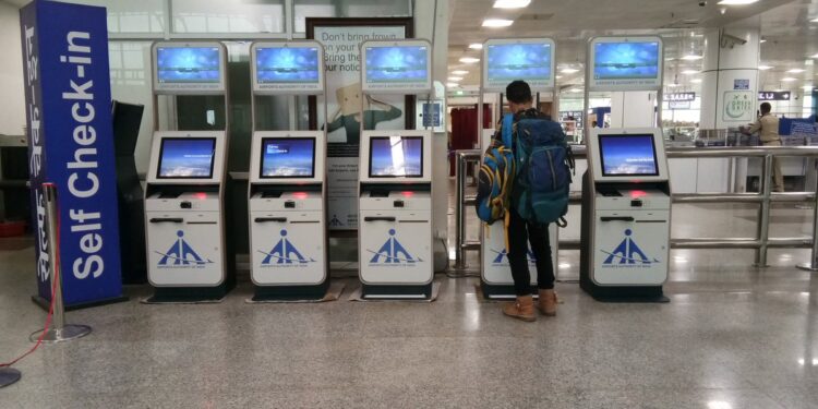 How Self-Check-In Kiosks Can Improve the Patient Experience