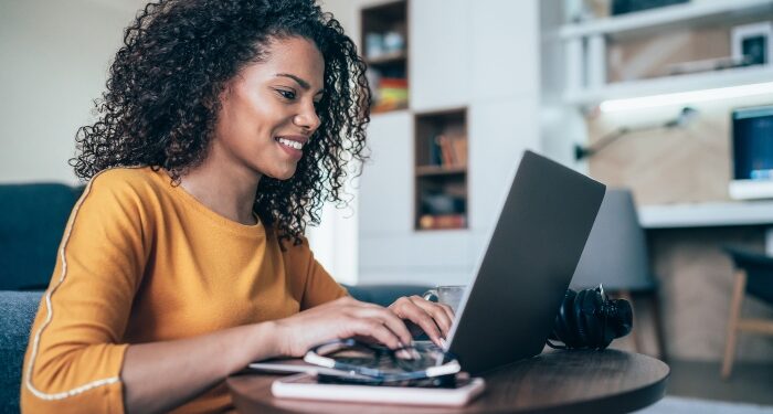 Impacts of Online People Platform Integrations