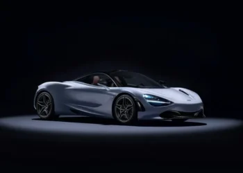 5120x1440p 329 Mclaren 720s Wallpapers