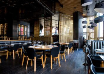 Your Guide To Becoming a Restaurant Owner