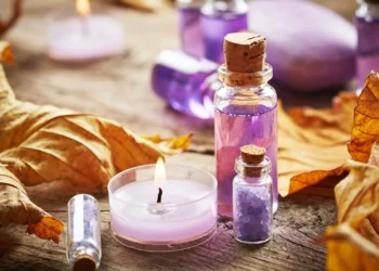 Top 10 Essential Fragrance Oils Every Aromatherapy Enthusiast Should Have