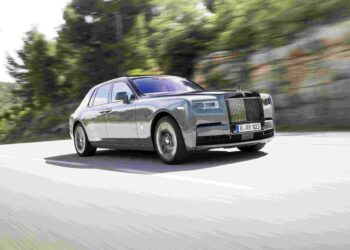 eplus4car Leading the Charge in Electric Vehicles Advancements for a Cleaner, Smarter Future