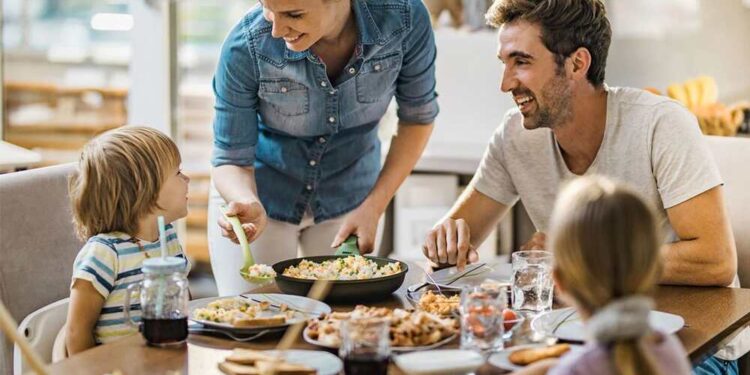 Meal Prep Delivery for Families Making Dinner Time Easier