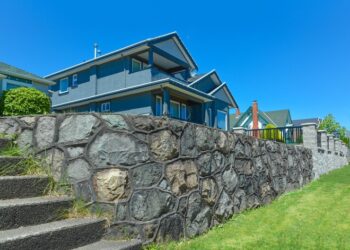 Rock Retaining Walls