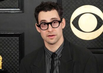 How Old Is Jack Antonoff Age, Bio, and Career in 2025