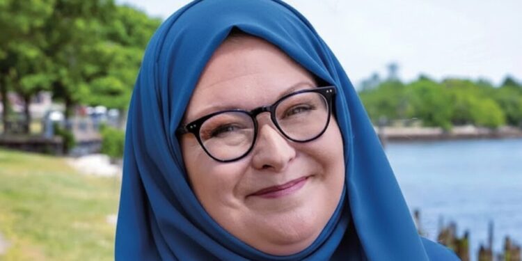 Kelly Bates’ Message of Kindness Urging Fans Not to Take Out Anger on NBC 10