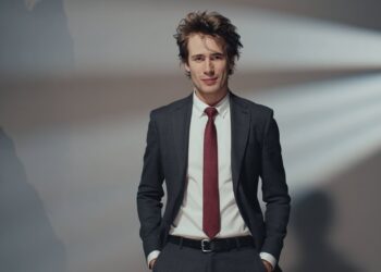 Jeff Buckley Height Verified Facts, Measurements, and Physical Insights