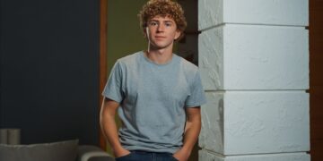 Walker Scobell Height in 2025 Accurate Growth, Measurement, and Body Facts