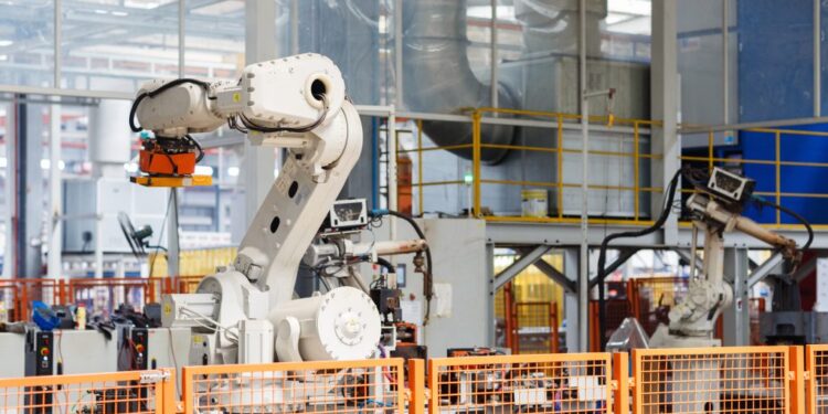 Top Benefits of Using a Cobot in Modern Manufacturing